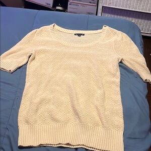 gap Elegant Cream Sweater